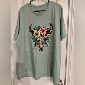 Women’s 2X Lulu Mac graphic T